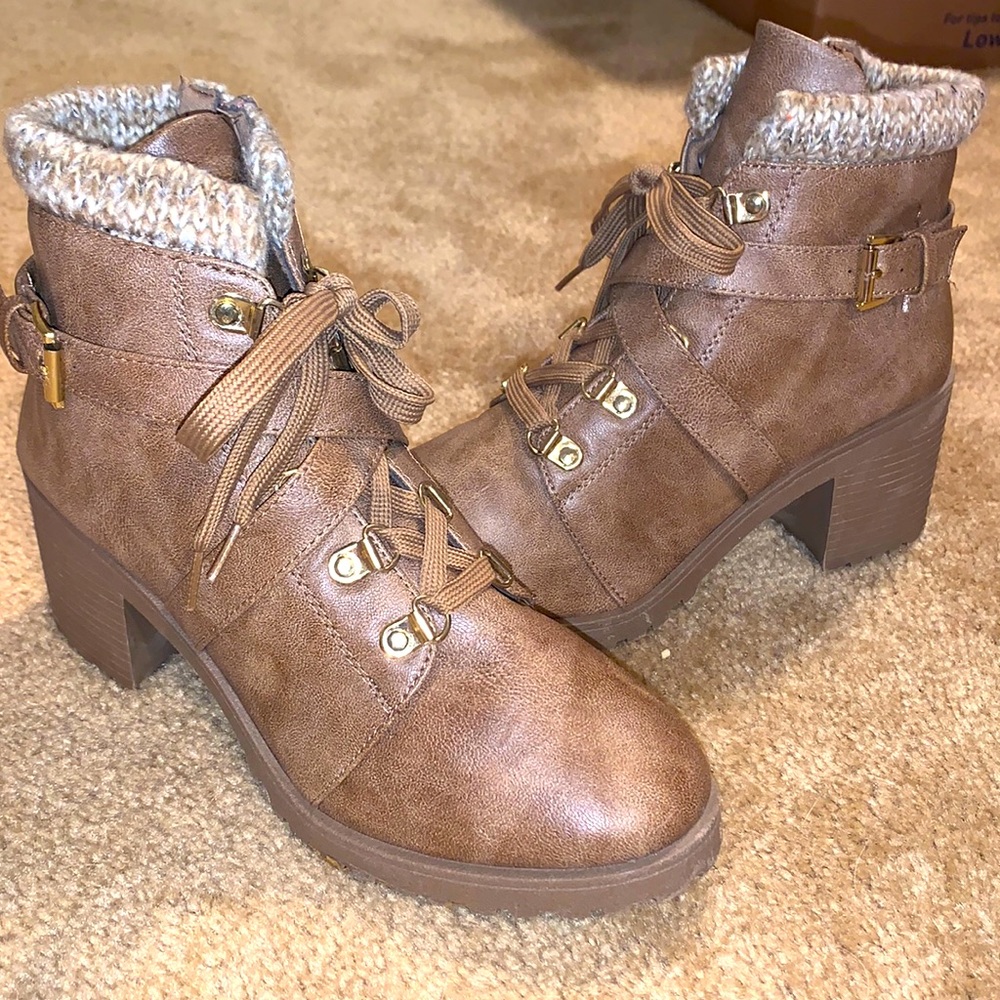 Fall brown boots!
